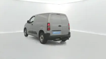 Photo 53 Peugeot Partner  FOURGON STANDARD 650 KG BLUEHDI 100 S&S BVM5