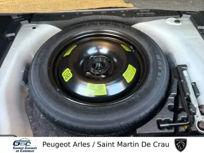 Photo 20 Peugeot 2008  BlueHDi 100 S&S BVM6