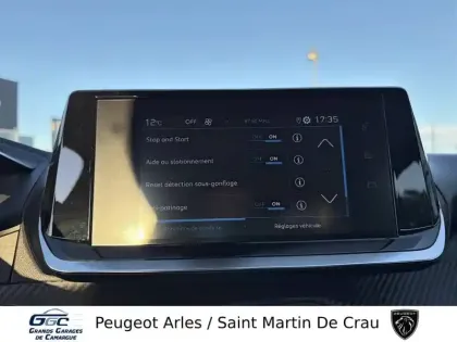 Photo 17 Peugeot 2008  BlueHDi 100 S&S BVM6