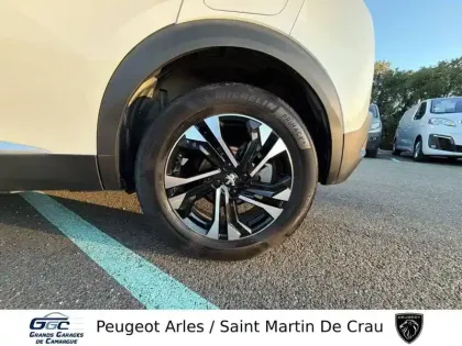 Photo 10 Peugeot 2008  BlueHDi 100 S&S BVM6