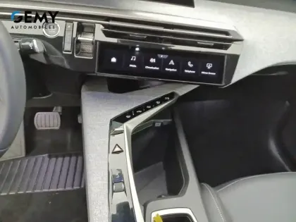 Photo 13 Peugeot 3008  Hybrid 145 e-DCS6