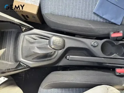 Photo 13 Peugeot 208  PureTech 75 S&S BVM5