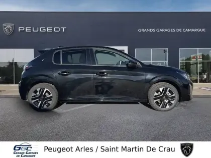 Photo 47 Peugeot 208  Hybrid 100 e-DCS6