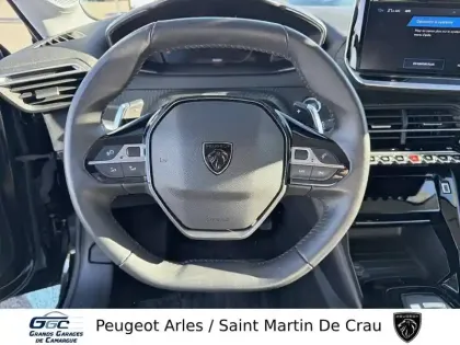 Photo 56 Peugeot 208  Hybrid 100 e-DCS6