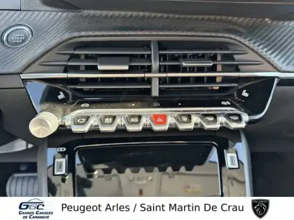 Photo 14 Peugeot 208  Hybrid 100 e-DCS6