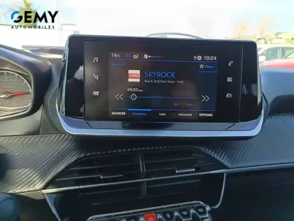 Photo 15 Peugeot 208  PureTech 75 S&S BVM5