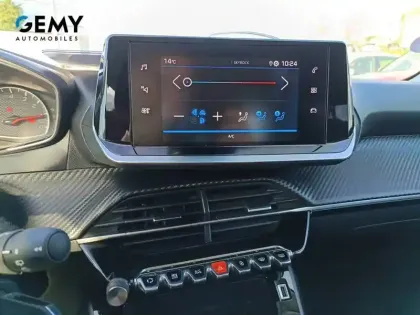 Photo 17 Peugeot 208  PureTech 75 S&S BVM5