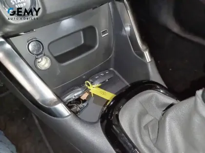 Photo 12 Citroën C3 Aircross  PureTech 110 S&S BVM6