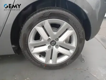 Photo 53 Renault Clio Gén. V (BJA) Ph2 Evolution 5