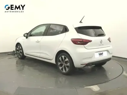 Photo 26 Renault Clio Gén. V (BJA) Ph2 Evolution 5