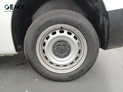 Photo 10 Peugeot Partner  FOURGON STANDARD 650 KG BLUEHDI 100 S&S BVM6