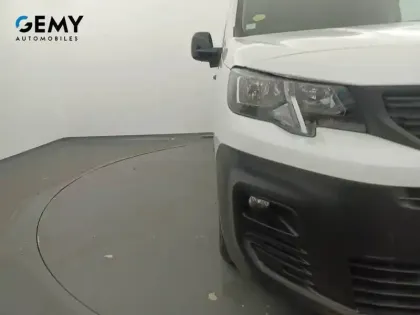 Photo 19 Peugeot Partner  FOURGON STANDARD 650 KG BLUEHDI 100 S&S BVM6