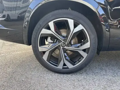 Photo 48 Renault Espace  E-Tech full hybrid 200 GSR2