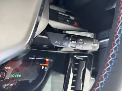 Photo 30 Renault Espace  E-Tech full hybrid 200 GSR2