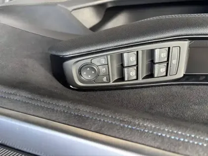 Photo 68 Renault Espace  E-Tech full hybrid 200 GSR2