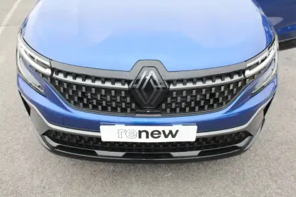 Photo 174 Renault Austral  E-Tech full hybrid 200 GSR2