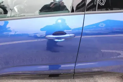 Photo 43 Renault Austral  E-Tech full hybrid 200 GSR2