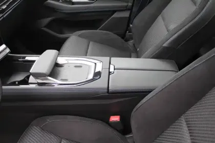 Photo 52 Renault Austral  E-Tech full hybrid 200 GSR2