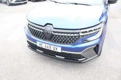 Photo 25 Renault Austral  E-Tech full hybrid 200 GSR2