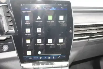 Photo 139 Renault Austral  E-Tech full hybrid 200 GSR2