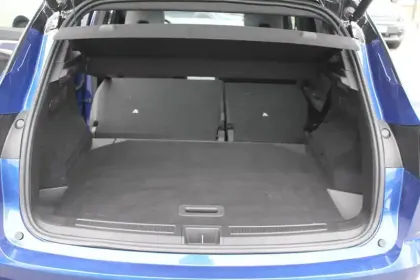 Photo 27 Renault Austral  E-Tech full hybrid 200 GSR2