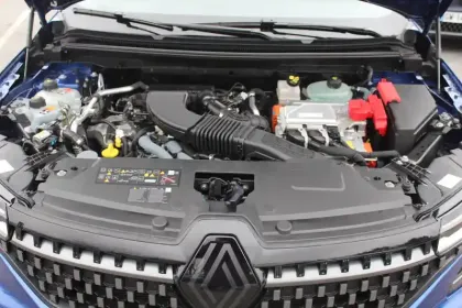 Photo 150 Renault Austral  E-Tech full hybrid 200 GSR2