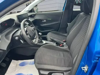 Photo 8 Peugeot 208  PureTech 100 S&S BVM6