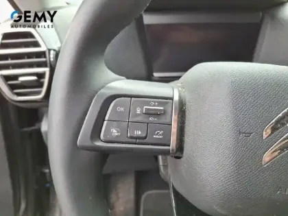 Photo 40 Citroën C4 Gén. III Ph1 Shine 5