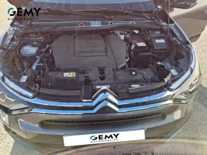 Photo 11 Citroën C4 e- 136 ch Automatique