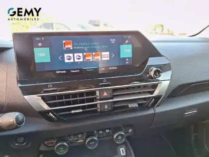 Photo 12 Citroën C4 e- 136 ch Automatique