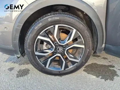 Photo 10 Citroën C4 e- 136 ch Automatique