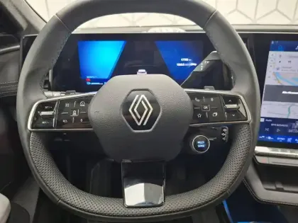 Photo 34 Renault Scenic  E-Tech electrique 220 ch grande autonomie