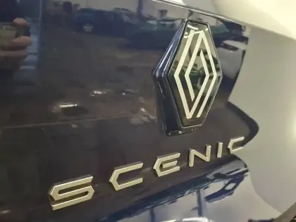 Photo 12 Renault Scenic  E-Tech electrique 220 ch grande autonomie