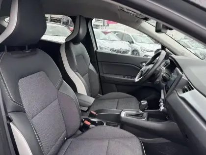 Photo 12 Renault Captur  TCe 160 EDC