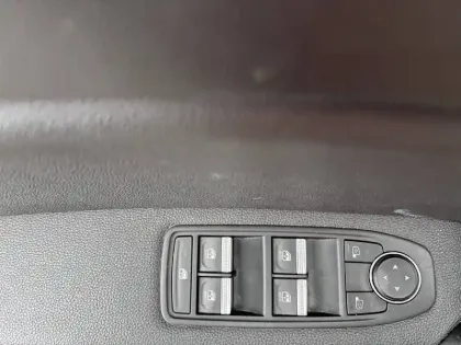 Photo 25 Renault Captur  TCe 160 EDC