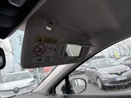 Photo 41 Renault Captur  TCe 160 EDC