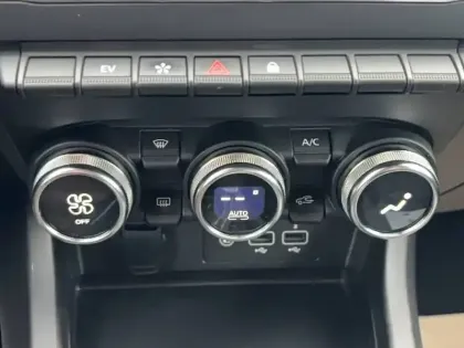 Photo 41 Renault Arkana  E-Tech 145 - 21B