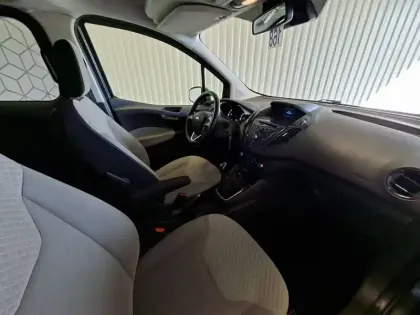 Photo 11 Ford Tourneo  Courier 1.5 TDCi 95