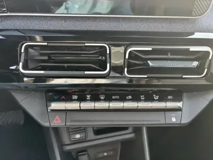 Photo 39 Renault 5 Renault  E-Tech Electrique 10 ch autonomie confort