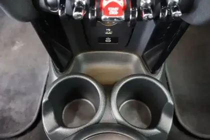 Photo 26 Mini Mini Hatch 5 Portes Cooper 136 ch DKG7