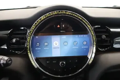 Photo 29 Mini Mini Hatch 5 Portes Cooper 136 ch DKG7