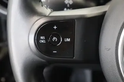 Photo 13 Mini Mini Hatch 5 Portes Cooper 136 ch DKG7