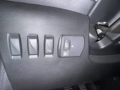 Photo 66 Renault Twingo  III SCe 65