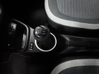 Photo 68 Renault Twingo  III SCe 65