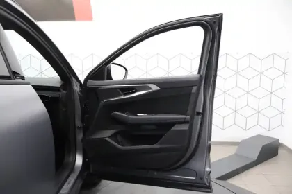 Photo 7 Renault Espace  E-Tech full hybrid 200 GSR2