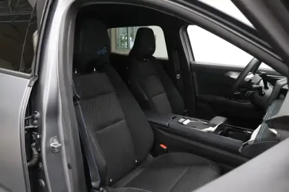 Photo 23 Renault Espace  E-Tech full hybrid 200 GSR2