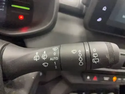 Photo 25 Dacia Jogger  Hybrid 140 7 places GSR2