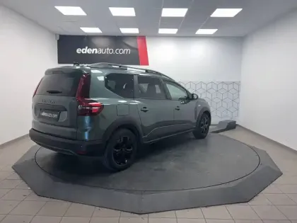 Photo 38 Dacia Jogger  Hybrid 140 7 places GSR2