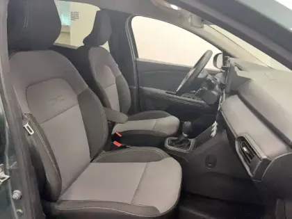 Photo 8 Dacia Jogger  Hybrid 140 7 places GSR2