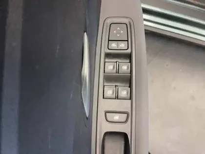 Photo 17 Dacia Jogger  Hybrid 140 7 places GSR2